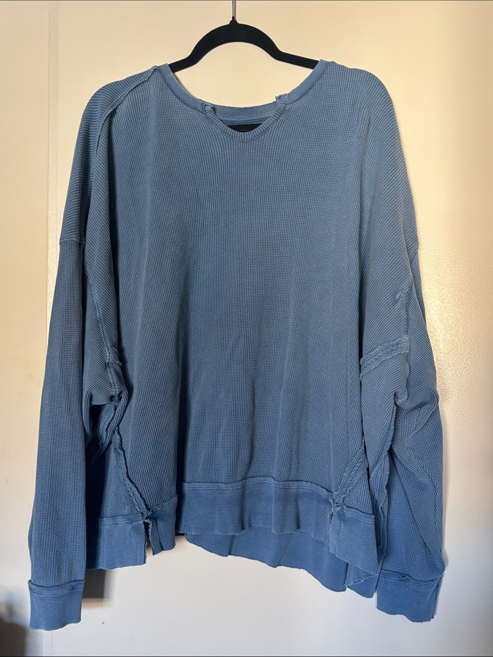 Arizona Jean Company Light Blue Long Sleeve Thermal Top